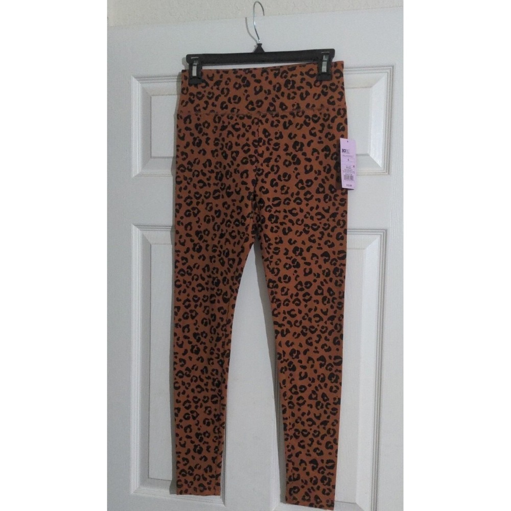 Wild Fable Women's Animal Print Leggings Size S NWT